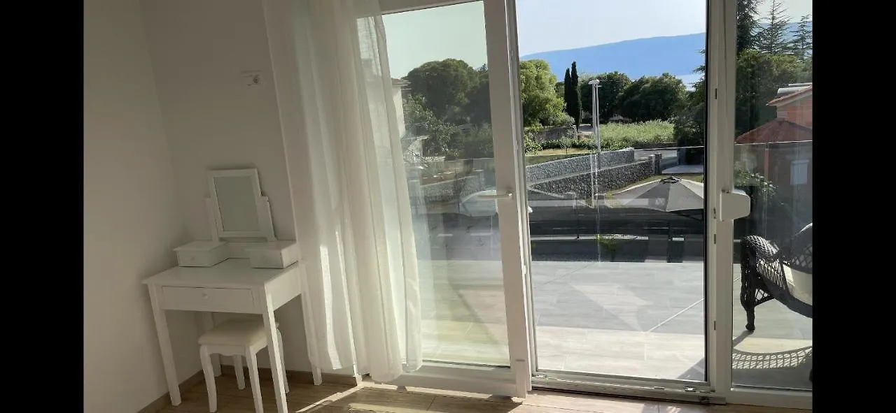 Villa Palma Pinezići