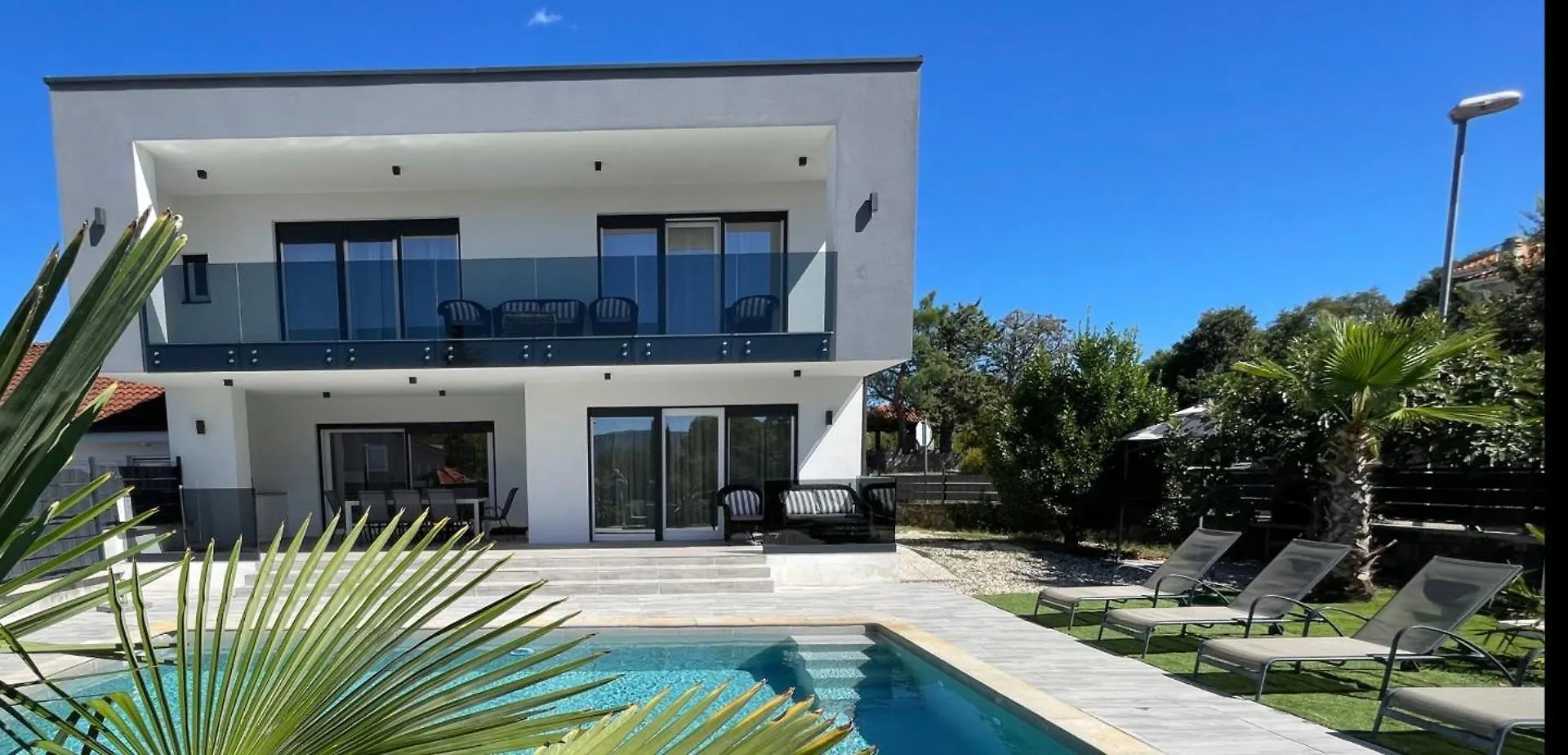 Villa Palma Pinezići